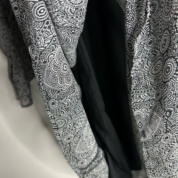 Ikks Gray Mandala Pattern Dress Size 34 * Flaw - Picture 12 of 16